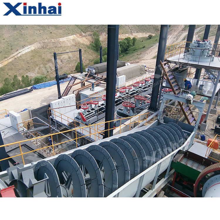 Wear-resistant rubber liners